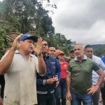 Más de 20 mil metros cúbicos de derrumbes removerán entre El Mirador y Rubio