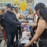 Presentó politraumatismo al caer de su moto